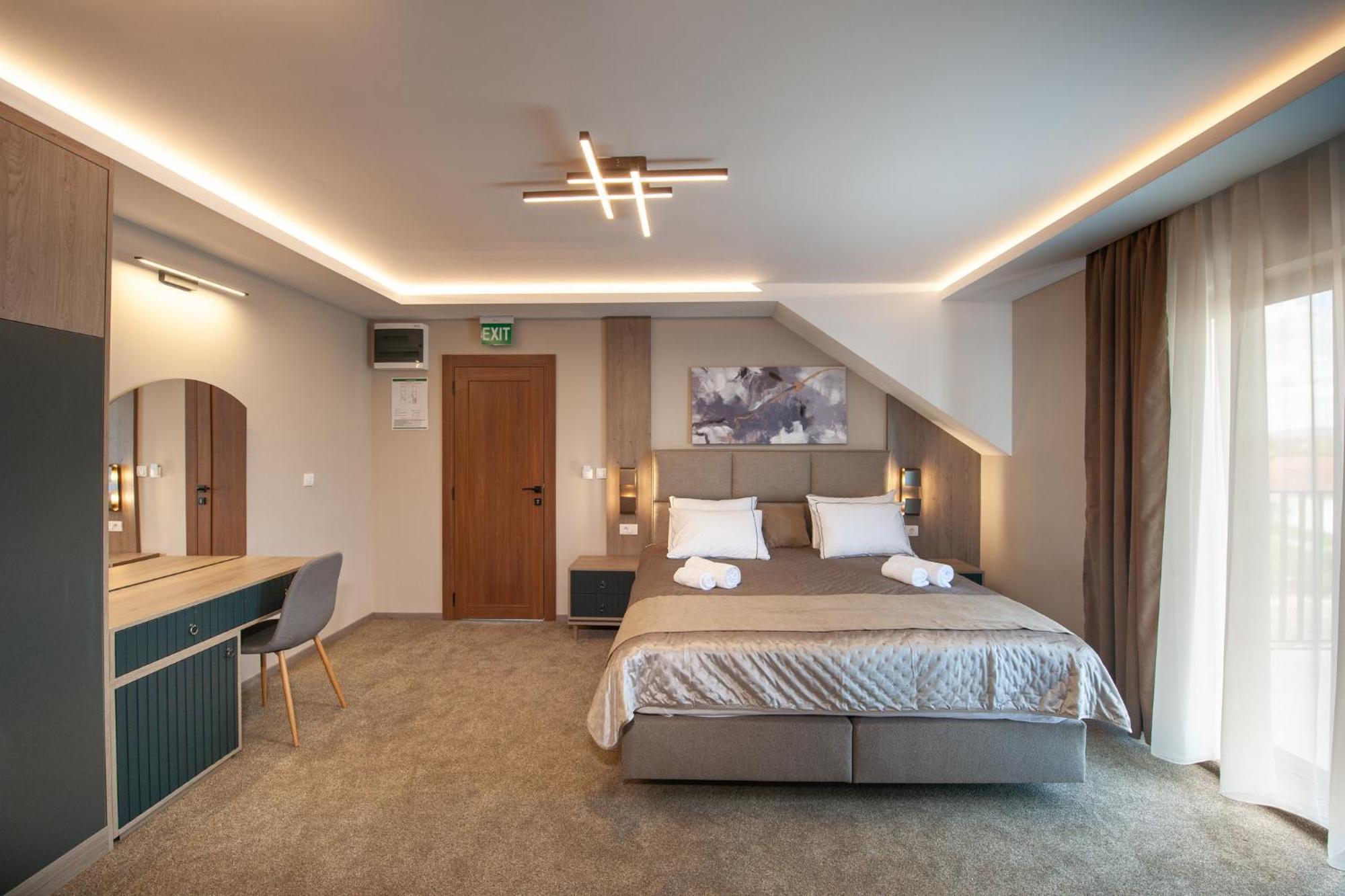 Hotel Kralj كرالييفو الغرفة الصورة